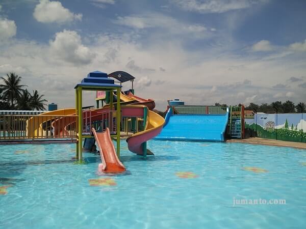 wisata kolam renang paris pringsewu lampung