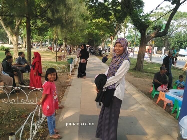 wisata taman merdeka kota metro lampung