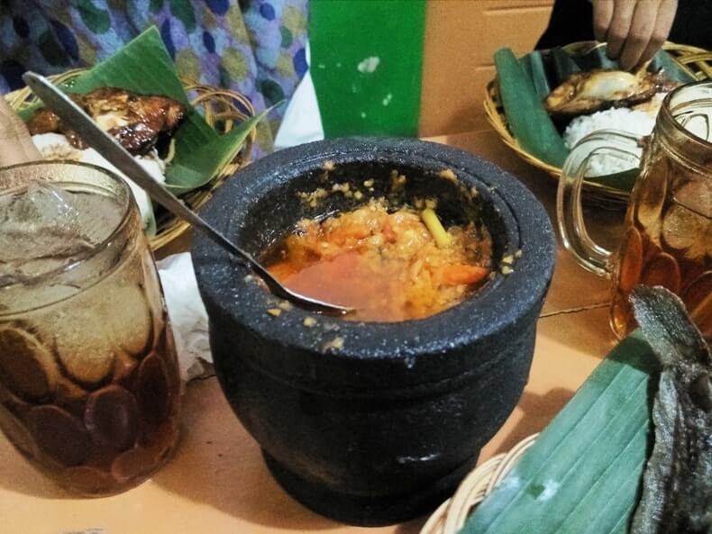 Warung Makan Sambal Alu, nasi liwet paling enak yang pernah saya coba, rekomendasi khusus dari saya