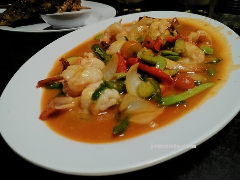 Kuliner Lampung yang terkenal, Restoran Rumah Kayu