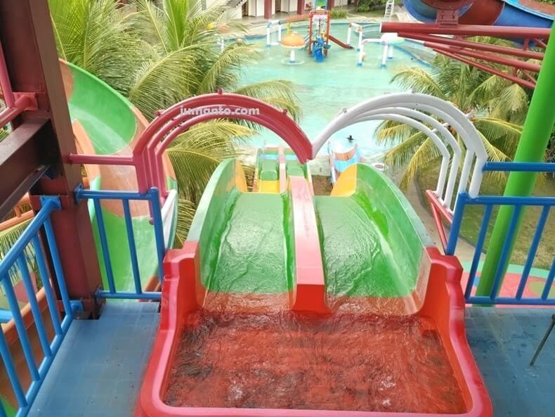 wisata kolam renang bumi kedaton waterpark lampung