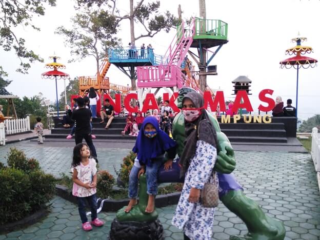 foto wisata puncak mas lampung dengan beragam wahana