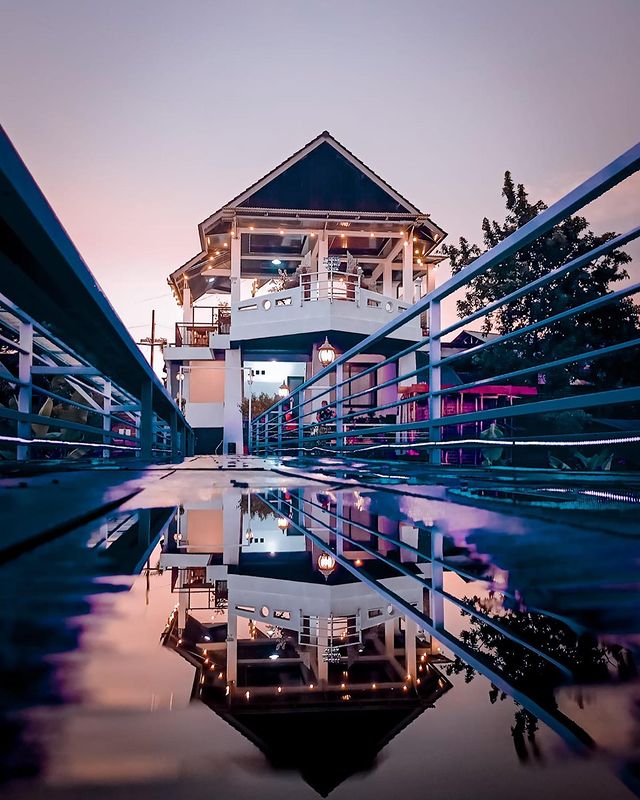 foto jukung vietnam resto lampung