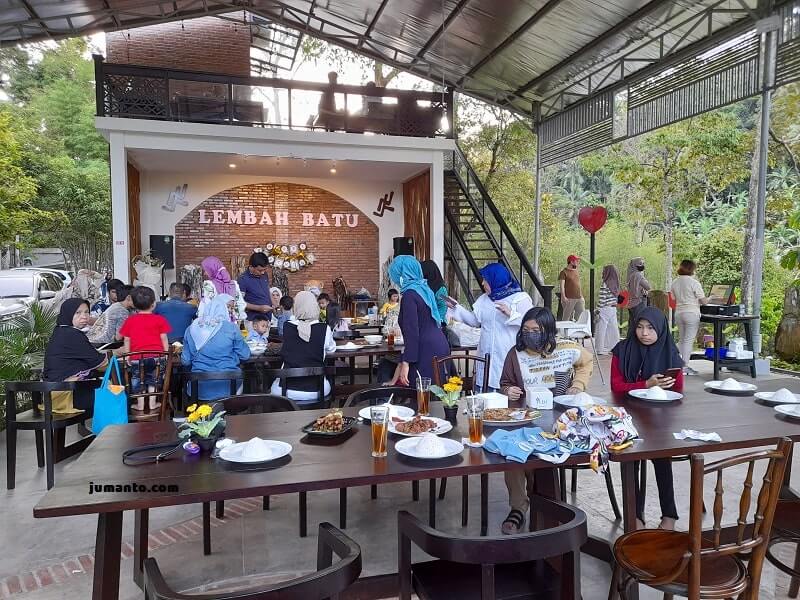 lokasi cafe lembah batu heritage lampung